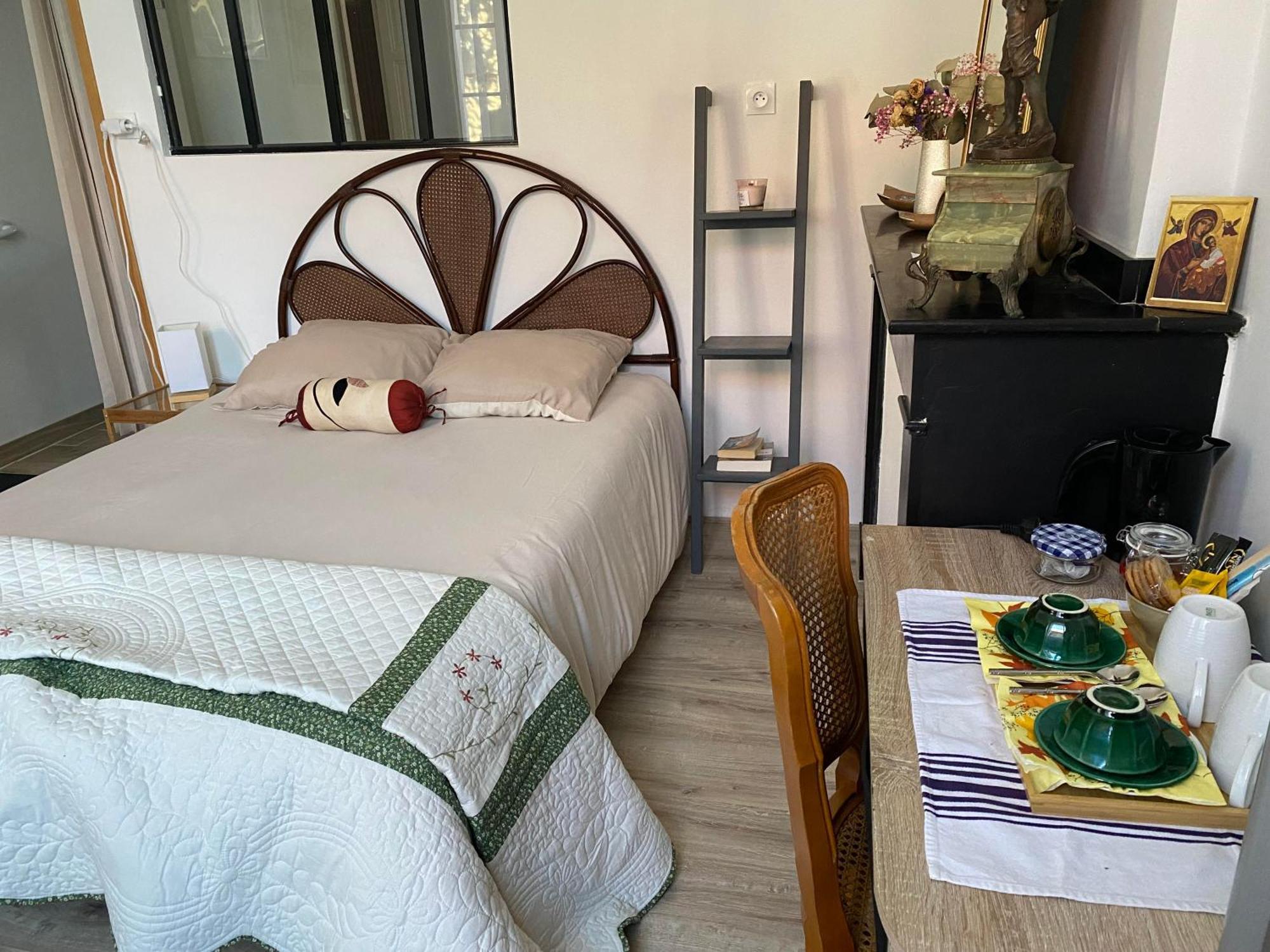 مبيت وإفطار مْواساك Au Jardin المظهر الخارجي الصورة